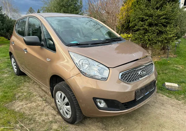 kia Kia Venga cena 8600 przebieg: 175000, rok produkcji 2011 z Nysa